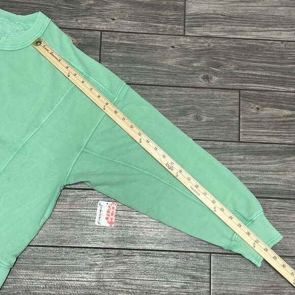 NWT Free People Movement Hatch Intercept Pullover Medium Salted Lime Sweatshirt - Picture 14 of 16